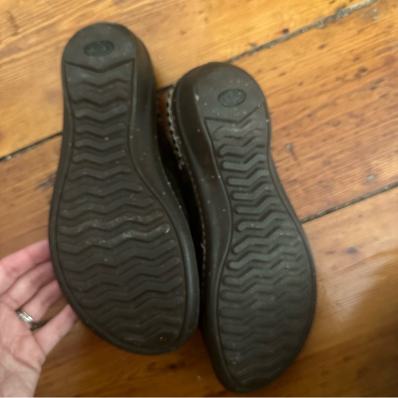 UGG slip on - Picture 5 of 5